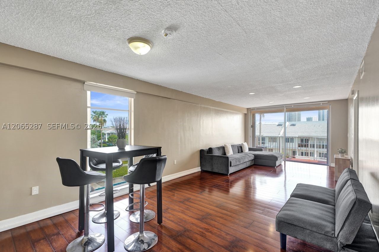 Property Photo:  3716 NE 168th St 301  FL 33160 