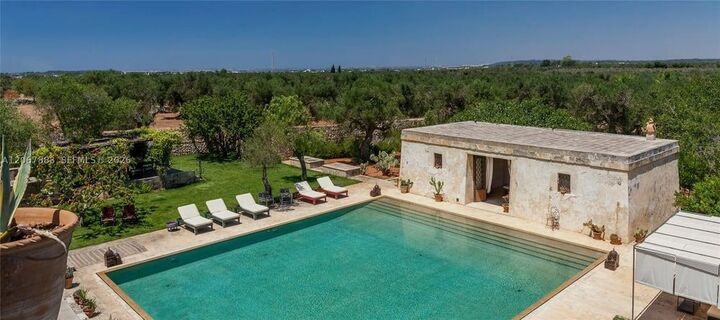 Property Photo:  1 Ruffano Italy  FL  