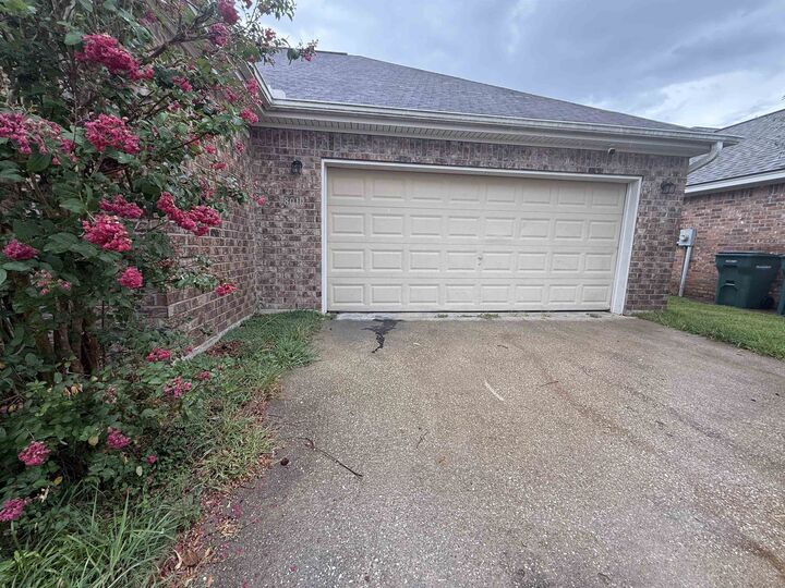 Property Photo:  8010 Torrey Pines Circle  TX 77707 