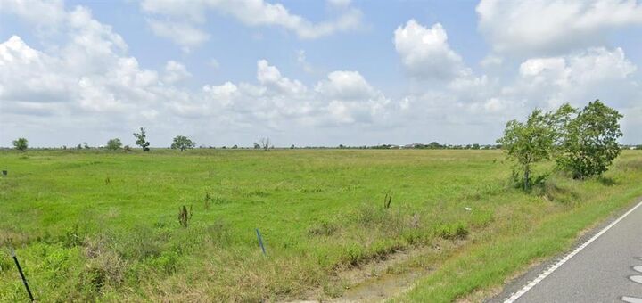 Property Photo:  7 N Precht Road  LA 70607 