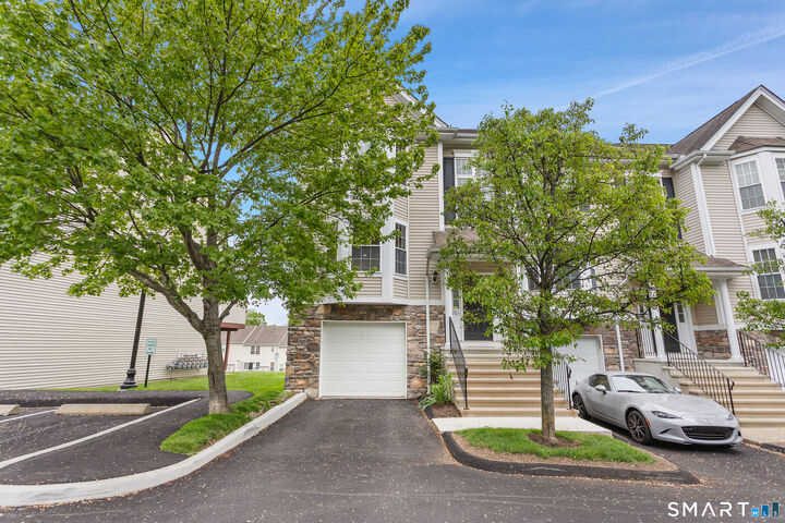 Property Photo:  701 Sienna Drive 701  CT 06810 