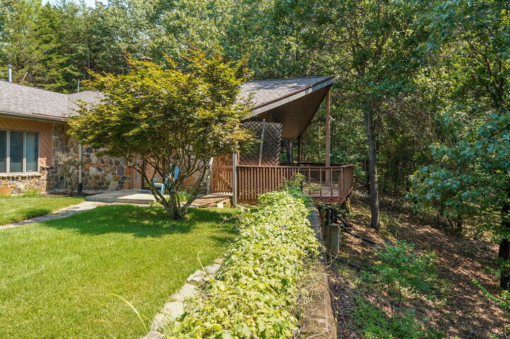 Property Photo: 184 Barnridge Road MO 65669