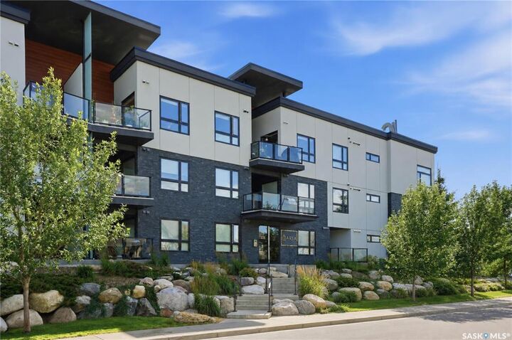 Property Photo: 225 Maningas Bend 206 SK S7W 0P9