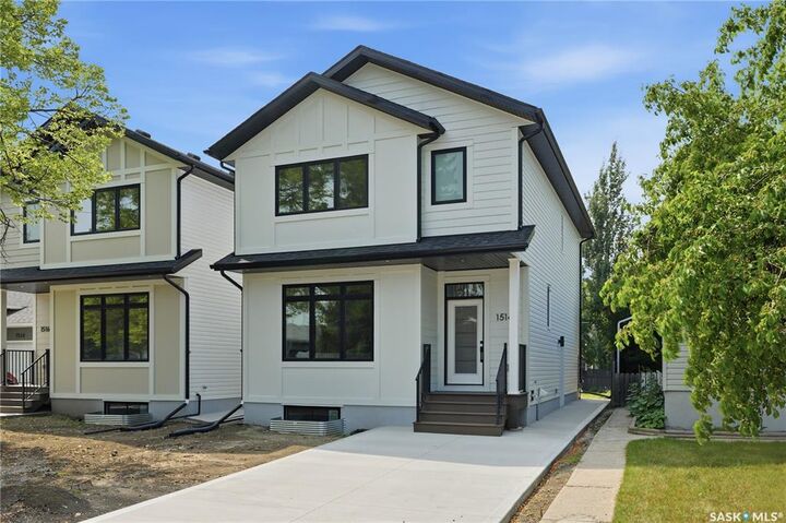 Property Photo: 1514 Ewart Avenue SK S7H 2K8