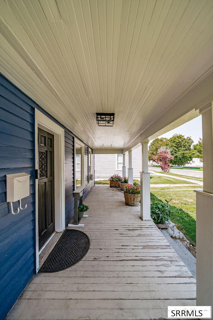 Property Photo:  150 Corner Avenue  ID 83402 