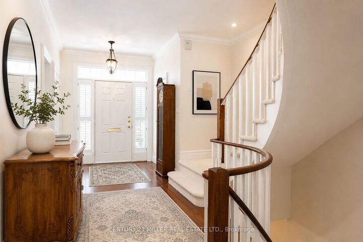 Property Photo:  23 Chisholm Street  ON L6K 3W2 
