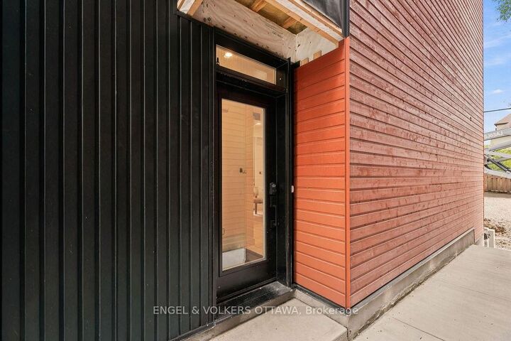 Property Photo:  47 Fairmont Avenue B  ON K1Y 1X4 