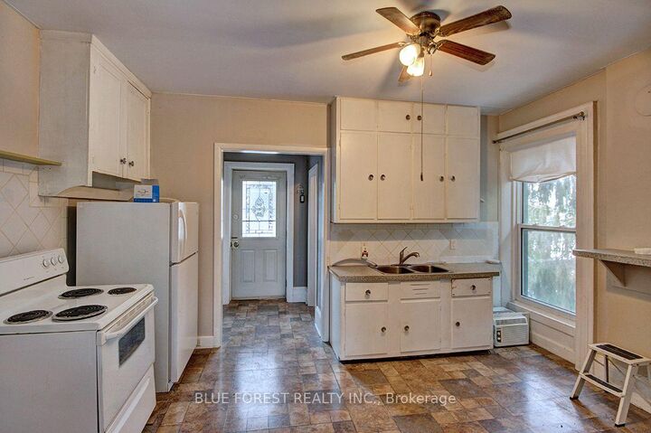 Property Photo: 7 Church Street ON N5R 3E4