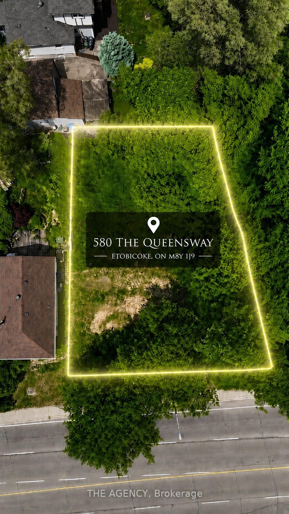 Property Photo:  580 The Queensway N/A  ON M8Y 1J9 