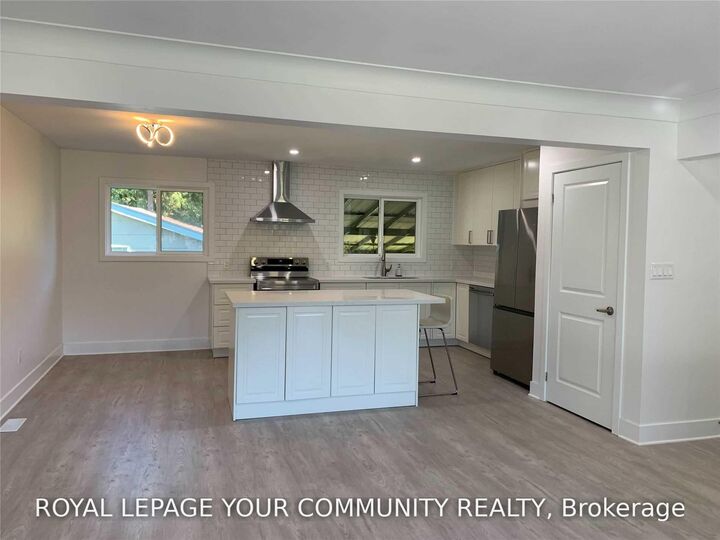 Property Photo: 16 Belvedere Boulevard ON N3R 3A3
