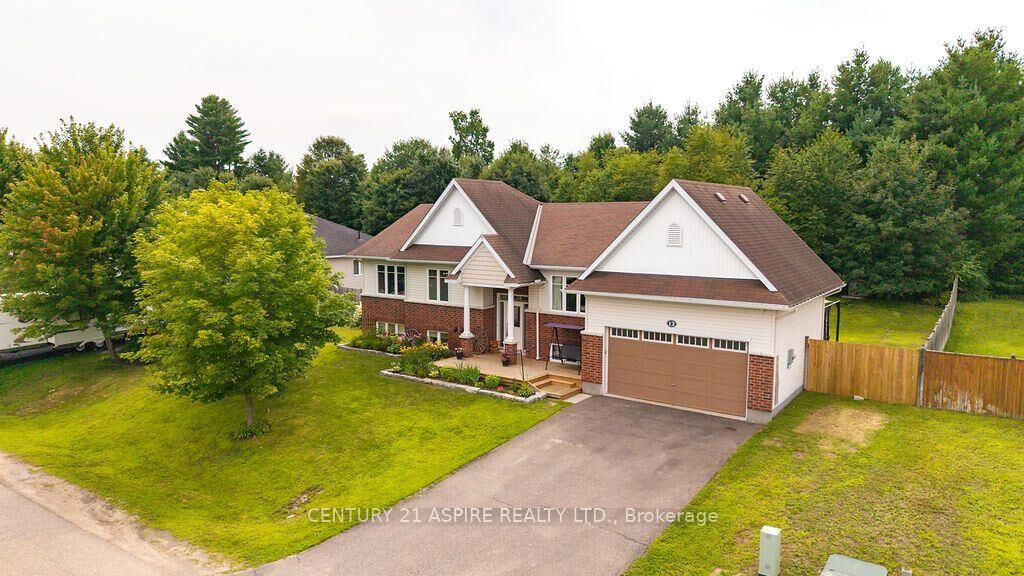 Property Photo: 12 Bedard Boulevard ON K8H 0B7