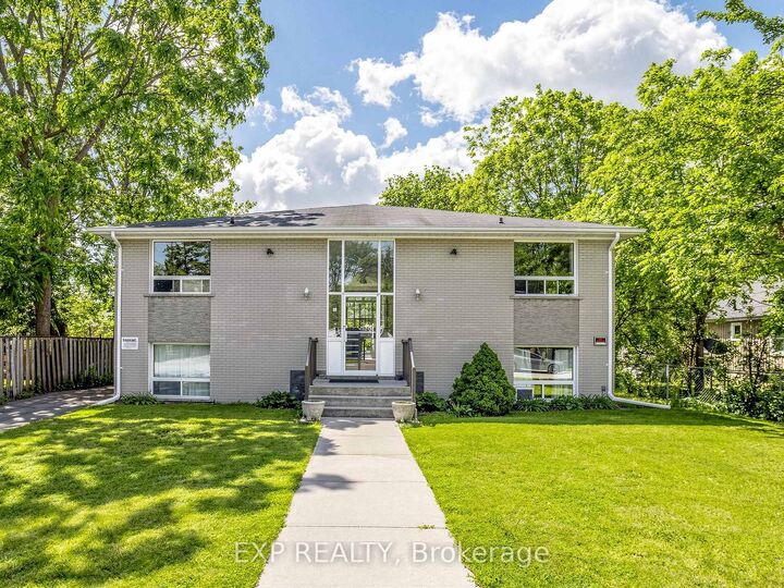 89 Donald Street — photo 1