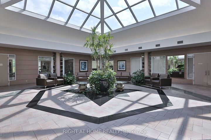 7 Concorde Place 2212 — photo 1