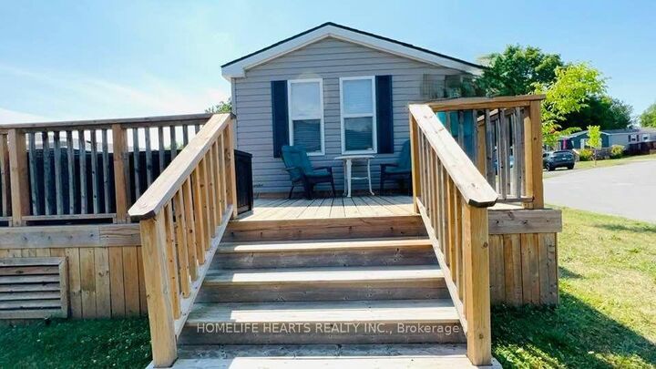 1235 Villiers Line 114 Forest Drive — photo 1