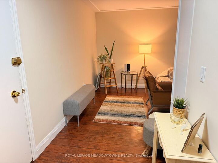Property Photo: 11 Woodman Drive 411 ON L8K 4E3