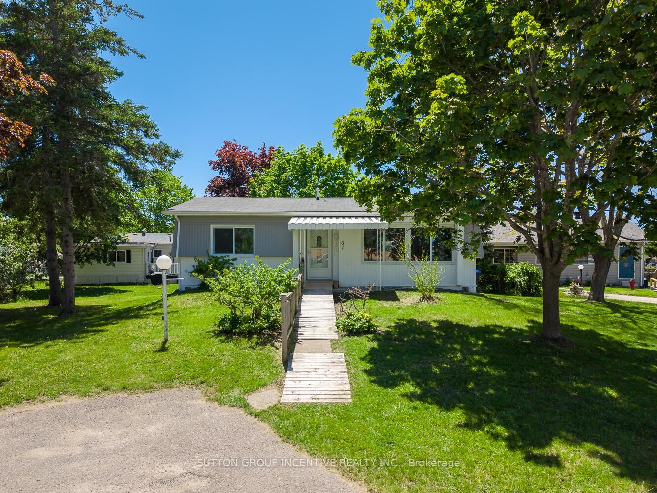 Property Photo:  67 Main Street  ON L9S 1N2 