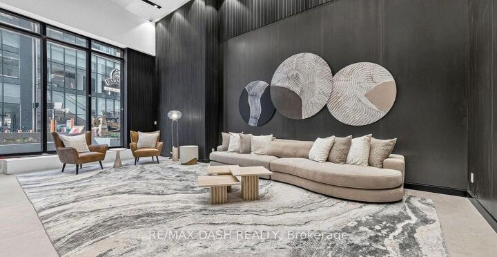 Property Photo: 20 Soudan Avenue 3603 ON M4S 1V5