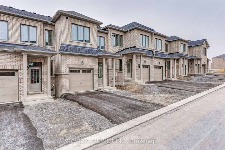 Property Photo: 1228 Elizabeth Mackenzie Drive ON L1X 0S3