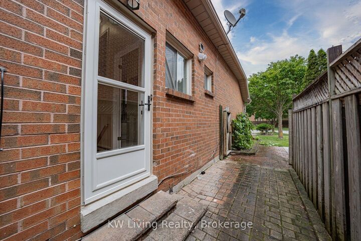 Property Photo: 93 Sunbird Boulevard ON L4P 3V8
