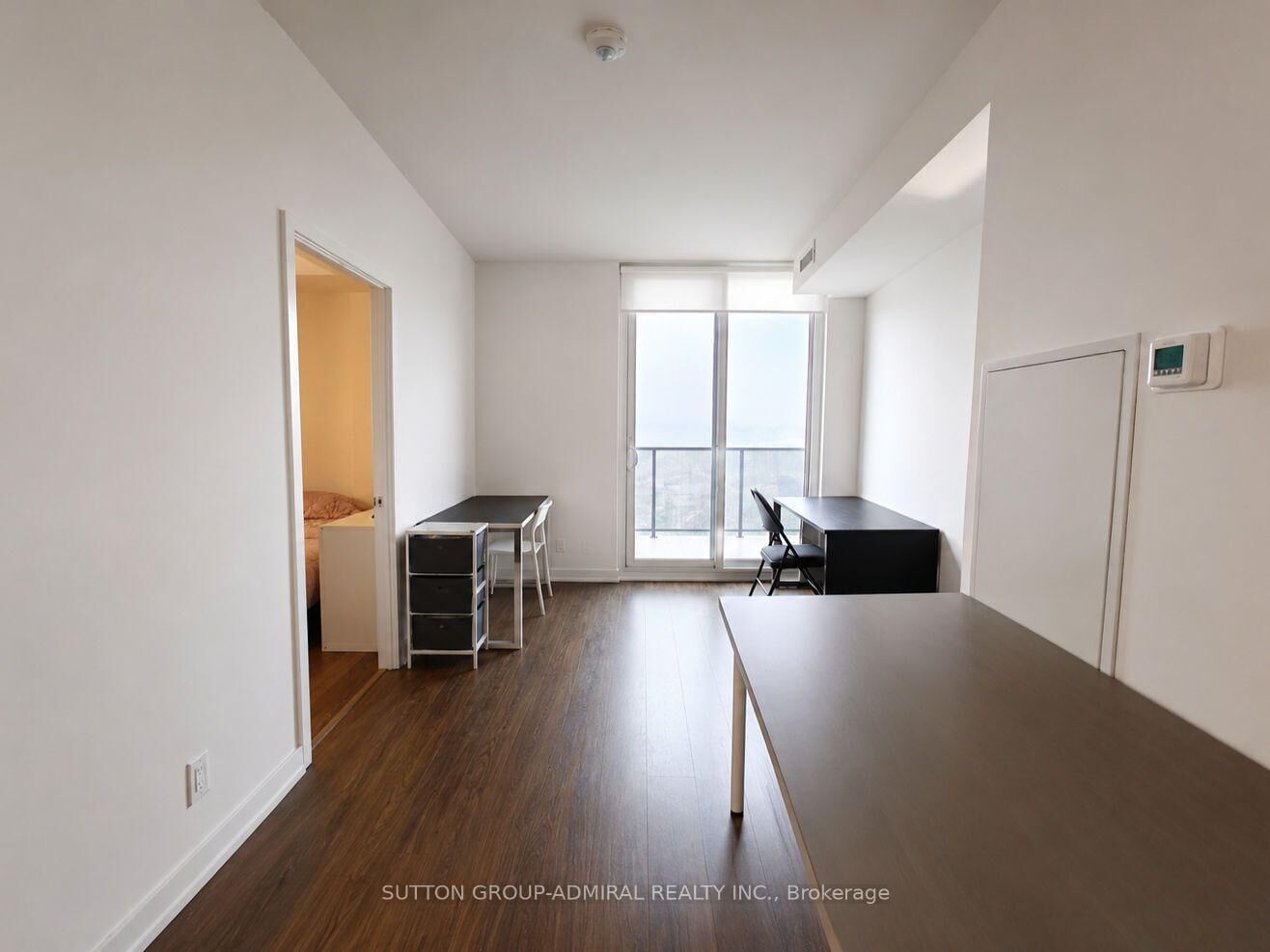 Property Photo: 30 Tretti Way 913 (Room 2) ON M3H 0E3