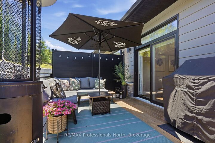 Property Photo: 71 Jack Street 14 ON P1H 0G4