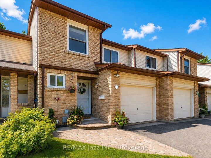 1330 Trowbridge Drive 3 — photo 1