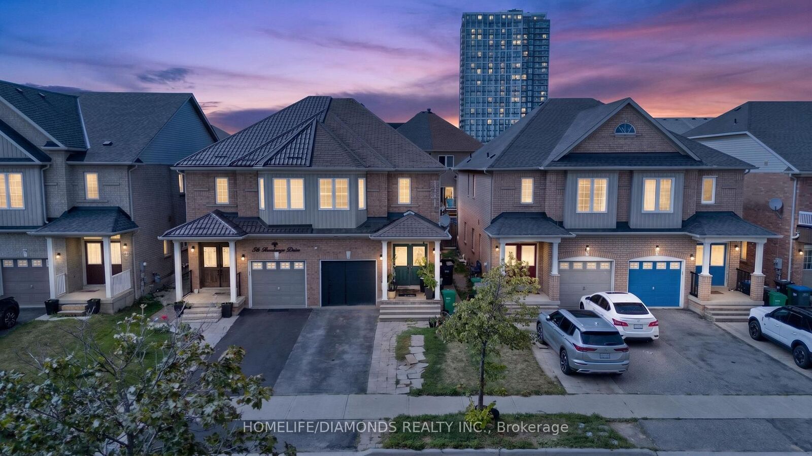Property Photo: 58 Fandango Drive ON L6X 0R4