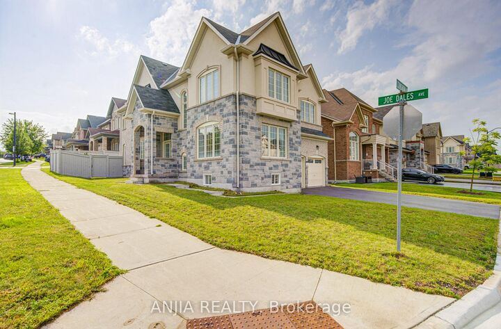 Property Photo: 2 Conchita Street ON L4P 0H4