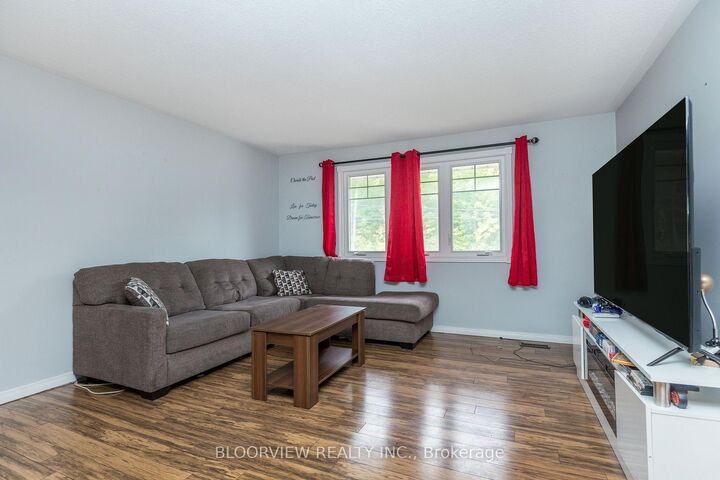 Property Photo:  9467 County 93 Road  ON L4R 4L9 