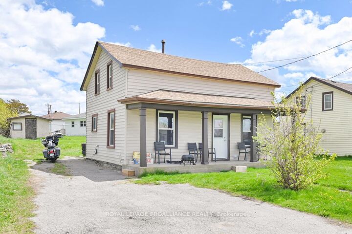 Property Photo: 45 Black Diamond Road ON K8N 0N6