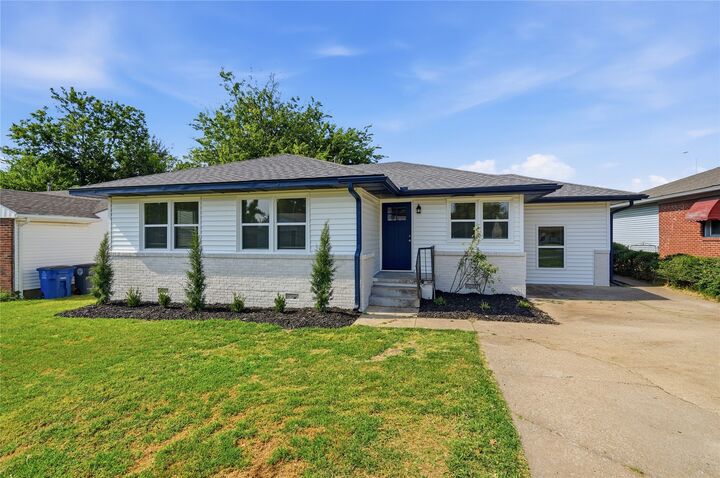 Property Photo: 4044 E 27th Street OK 74114