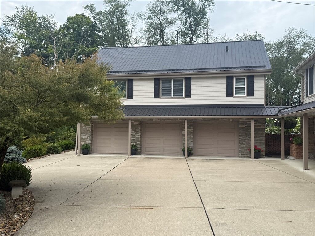 Property Photo: 110 Sunny Dell Lane PA 15317