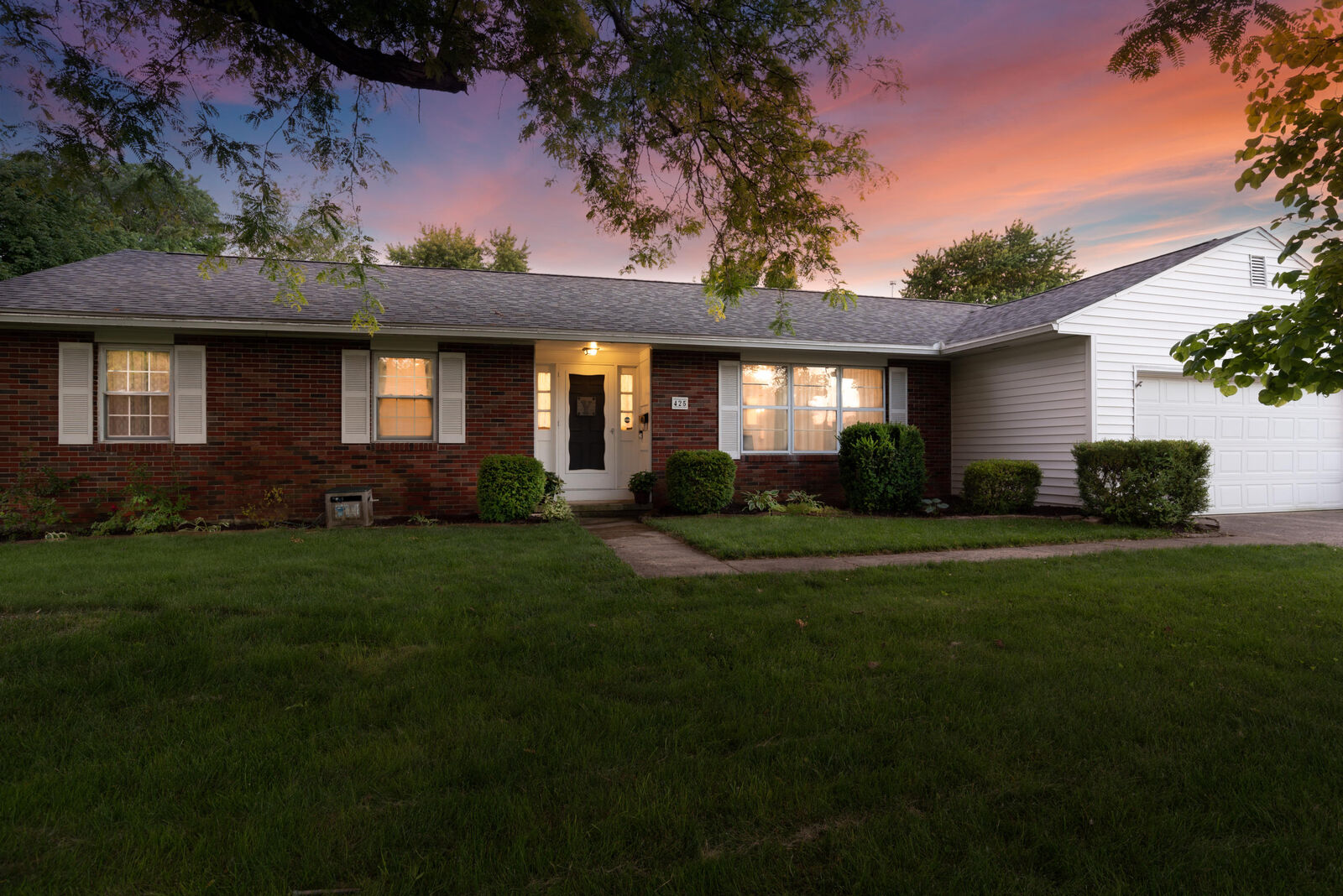 Property Photo: 425 E Pinehurst Street OH 45365