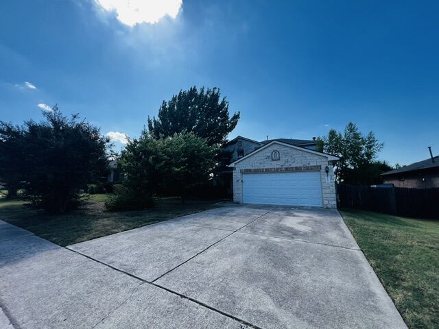 Property Photo:  1113 Middle Brook Drive  TX 78641 