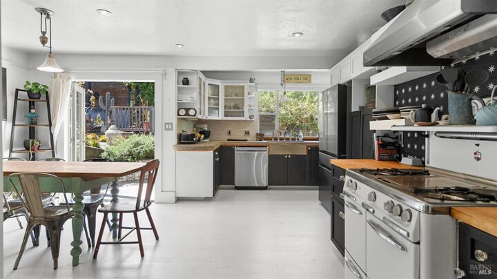 Property Photo: 121 Belle View Avenue CA 94952