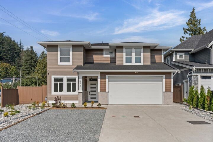 Property Photo:  853 Willow Place  BC V0M 1K0 
