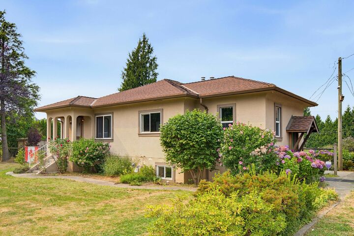Property Photo: 32843 Huntingdon Road BC V2S 5Z4
