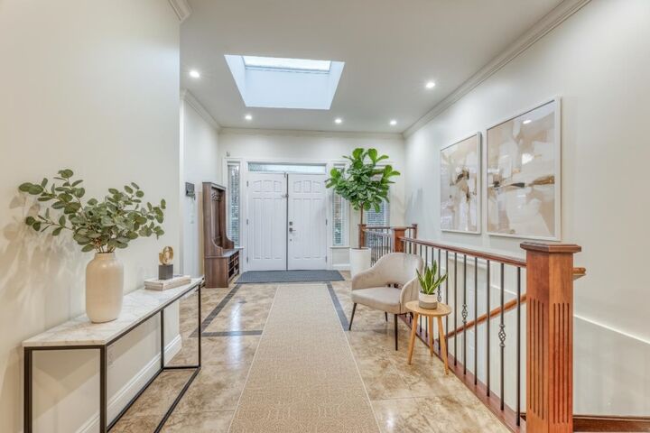 Property Photo: 1041 Prospect Avenue BC V7R 2M6
