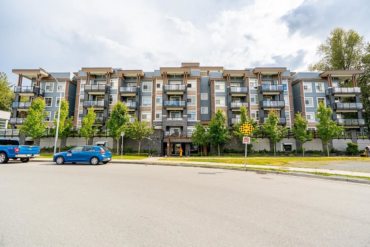 Property Photo:  45562 Airport Road 307  BC V2P 0J8 