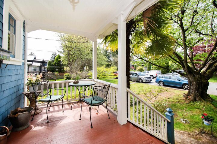 Property Photo: 1560 Macgowan Avenue BC V7P 2X2