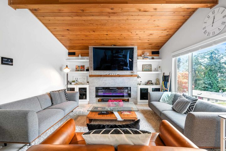 Property Photo: 10662 Santa Monica Place BC V4C 1R2