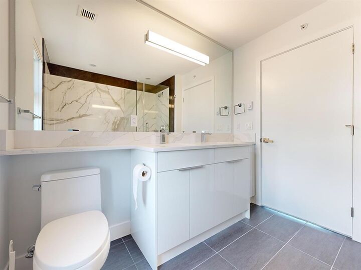 Property Photo:  2731 Duke St  BC V5R 4S8 