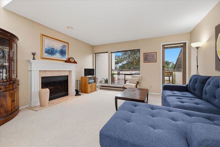 Property Photo: 5730 Carnarvon Street 6 BC V6N 4E7