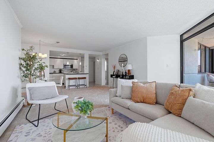 1480 Foster Street 303 — photo 1