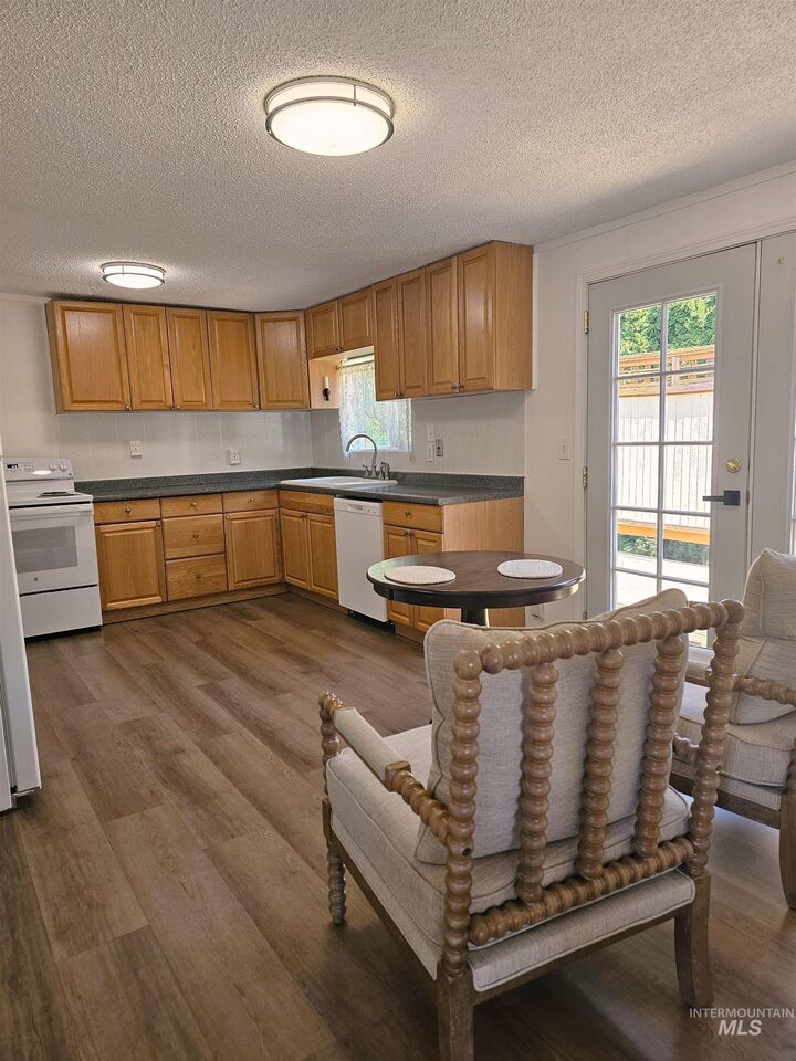 Property Photo:  713 1/2 Airway Ave  ID 83501 