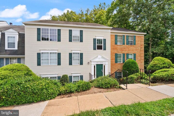 Property Photo: 12221 Stevenson Court 12221 VA 22192
