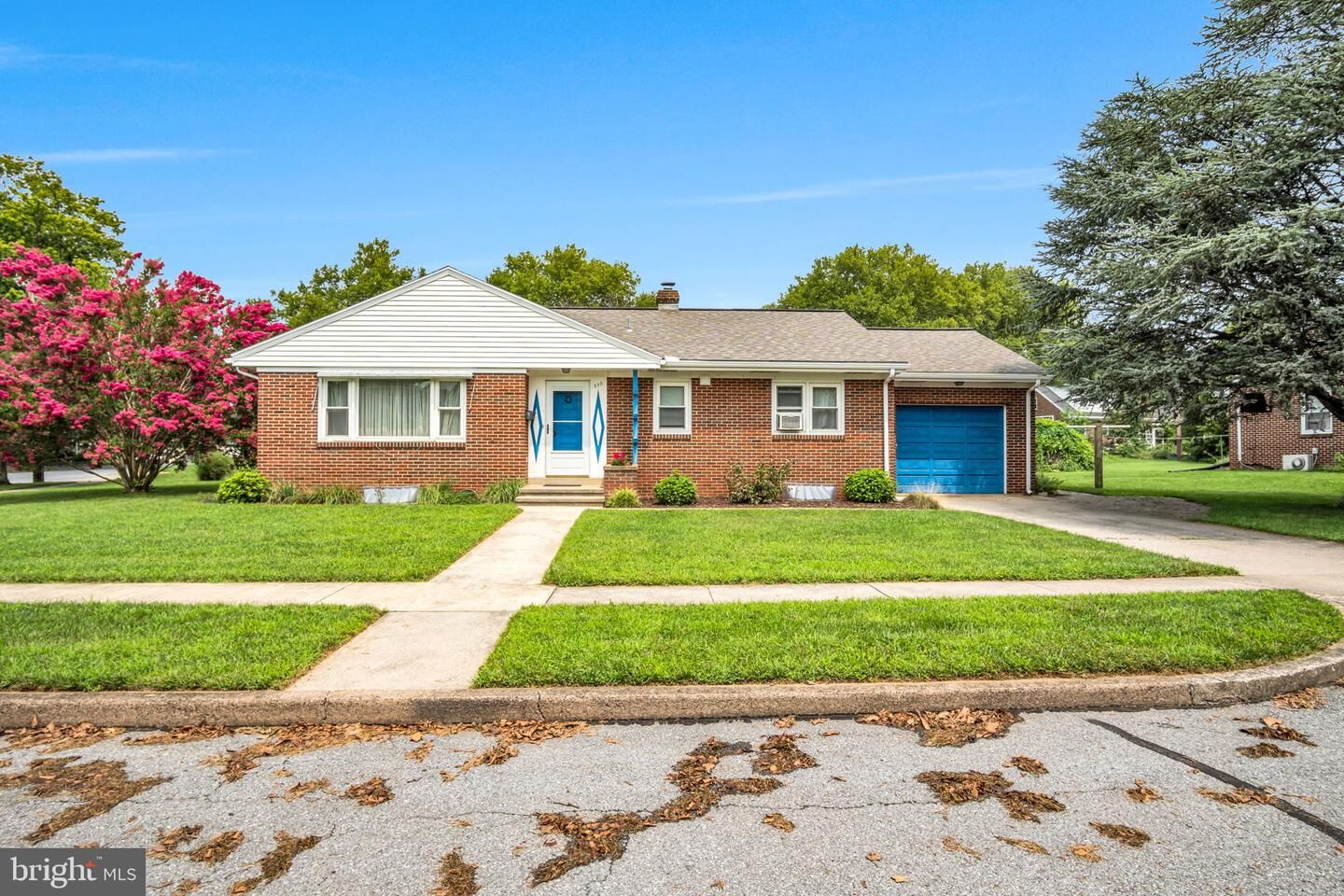 Property Photo: 290 Dogwood Drive PA 17036