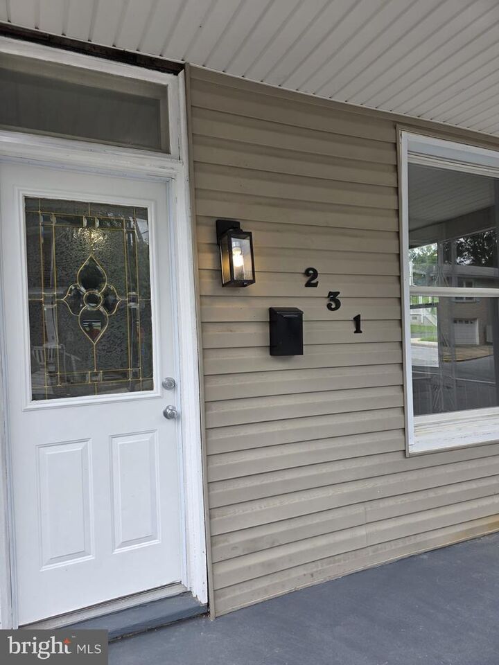 Property Photo: 231 Jefferson Street PA 17113