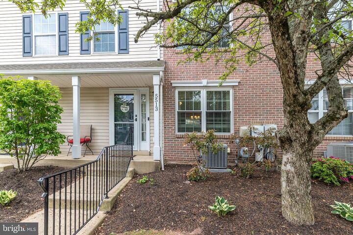 Property Photo:  5513 Rinker Circle  PA 18902 