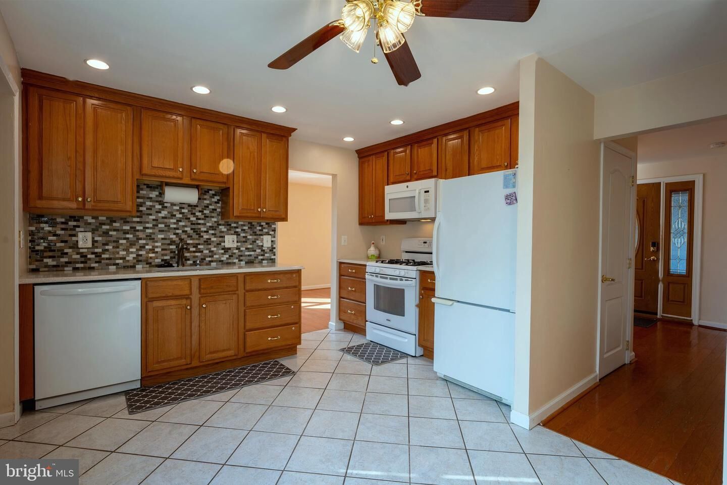 Property Photo:  9712 Walley Avenue  PA 19115 